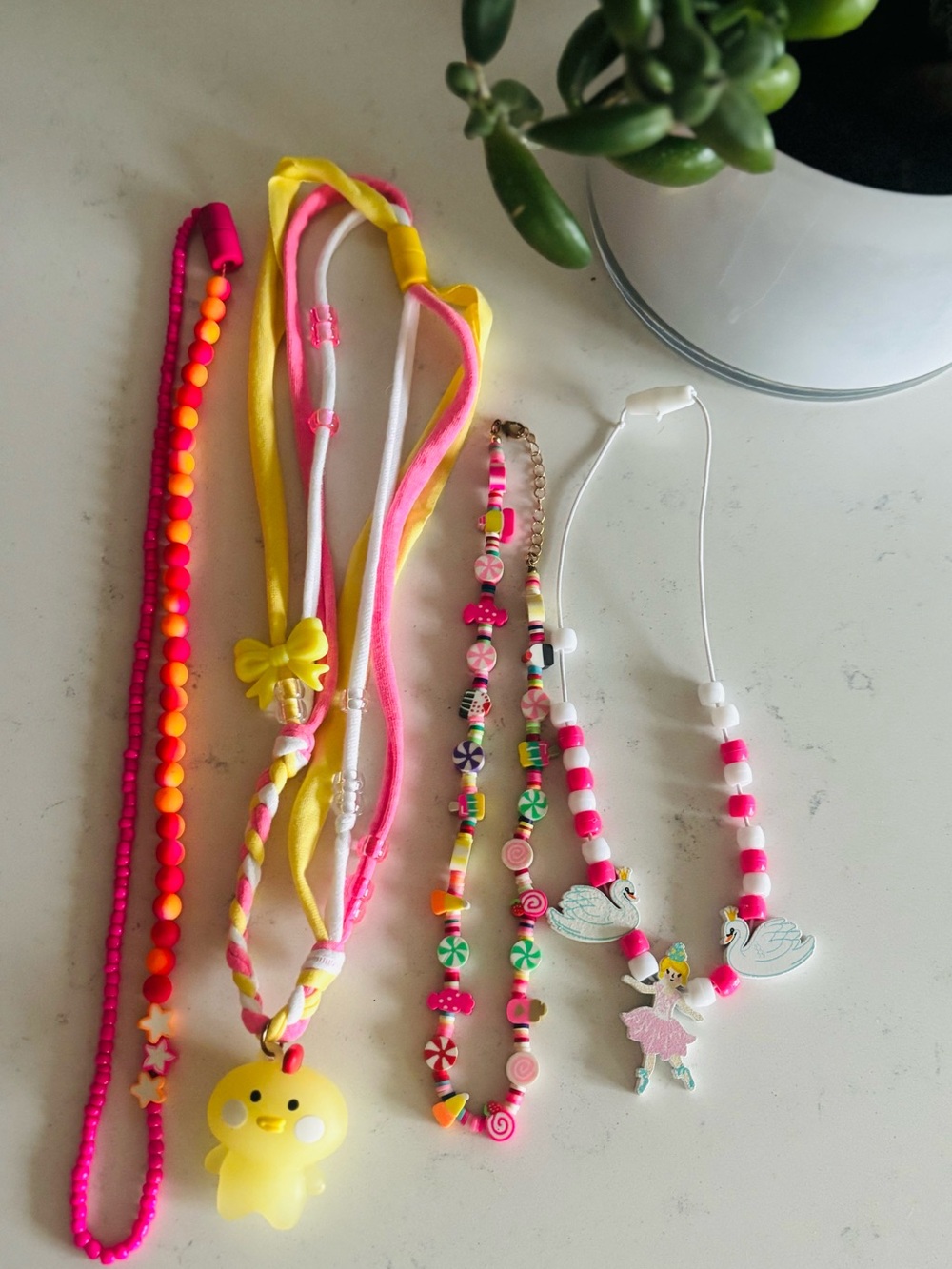 Kids Bright, Colorful necklace set 💛💕🩵